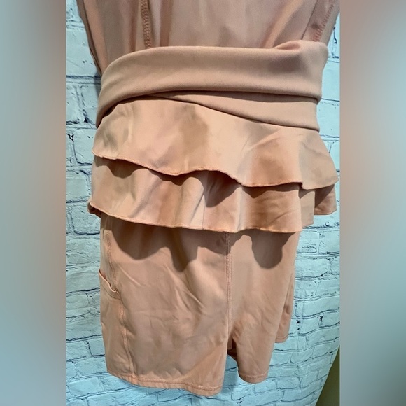 JOY LAB~Body/Swim/Athletic 1 PC pull on suit in shorts ruffle skirt Large - Picture 2 of 7